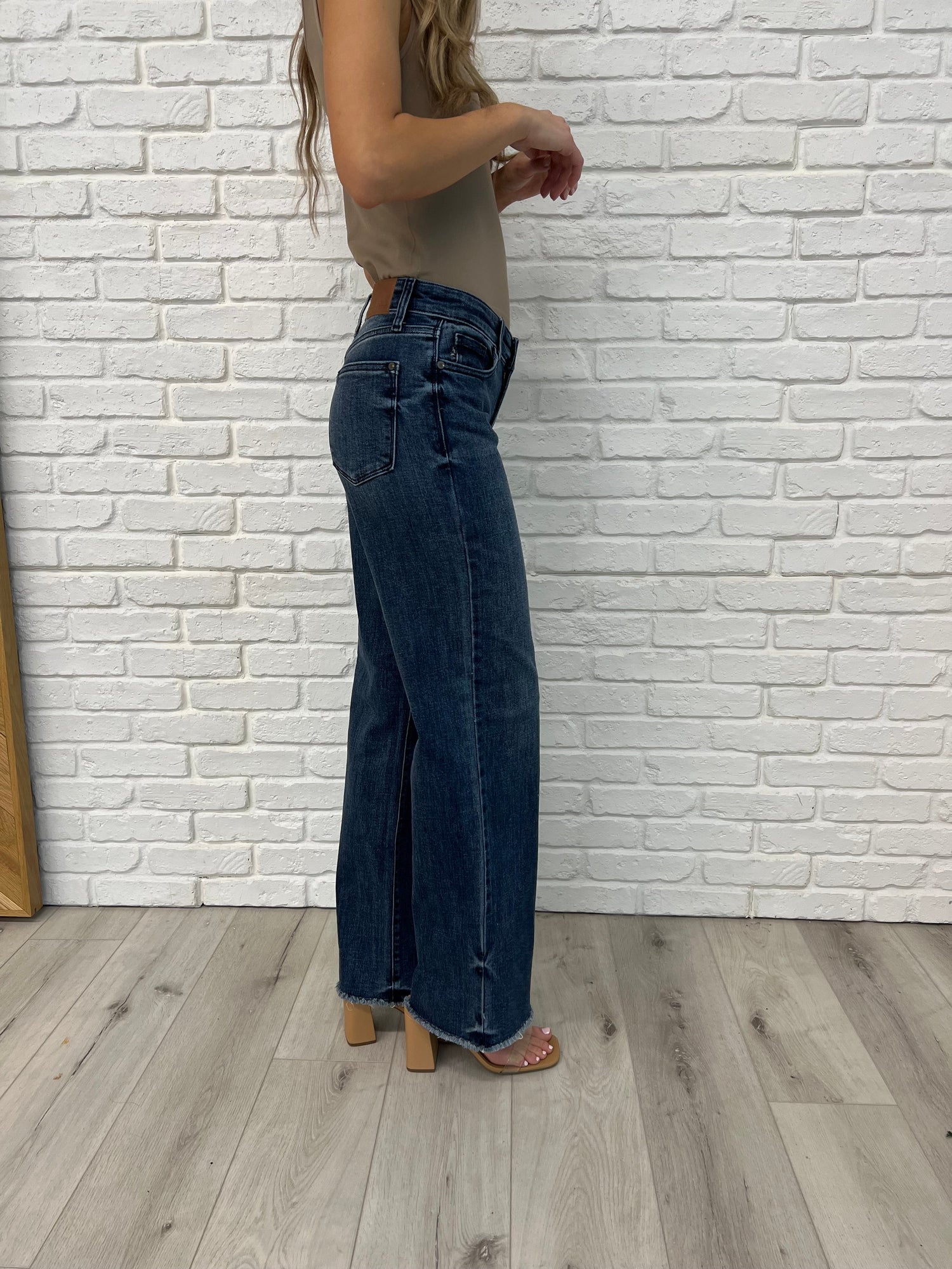 Addie Mid Rise Vintage Wash Wide Leg Jeans - Mulberry Skies