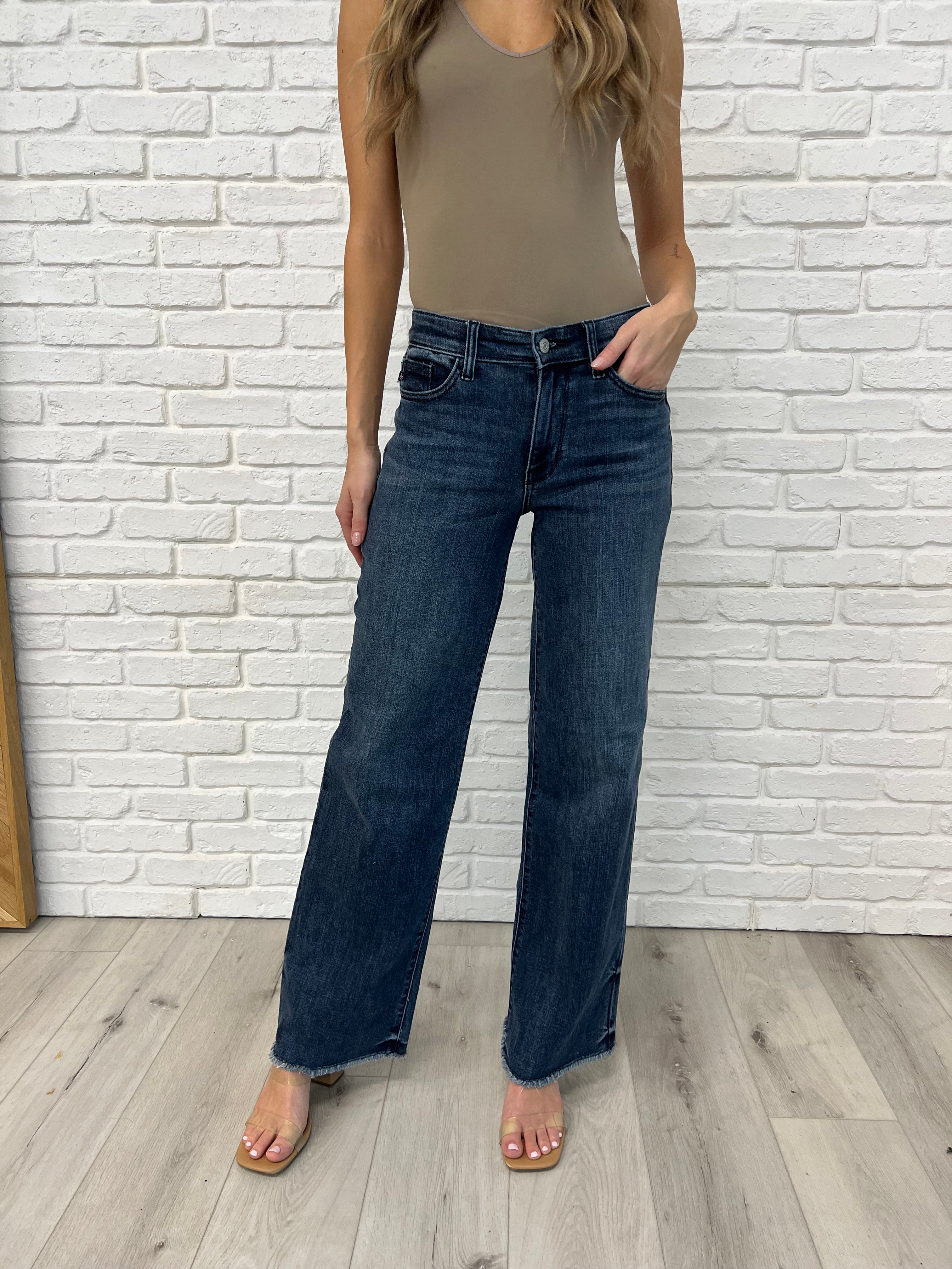 Addie Mid Rise Vintage Wash Wide Leg Jeans - Mulberry Skies