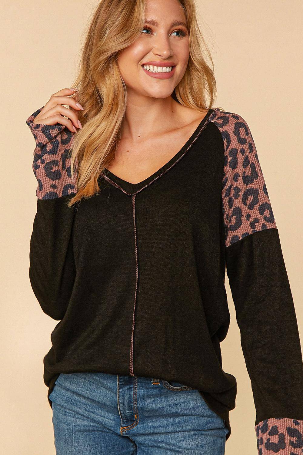 LEOPARD COLOR BLOCK RAGLAN REVERSE STITCH TOP-Mulberry Skies
