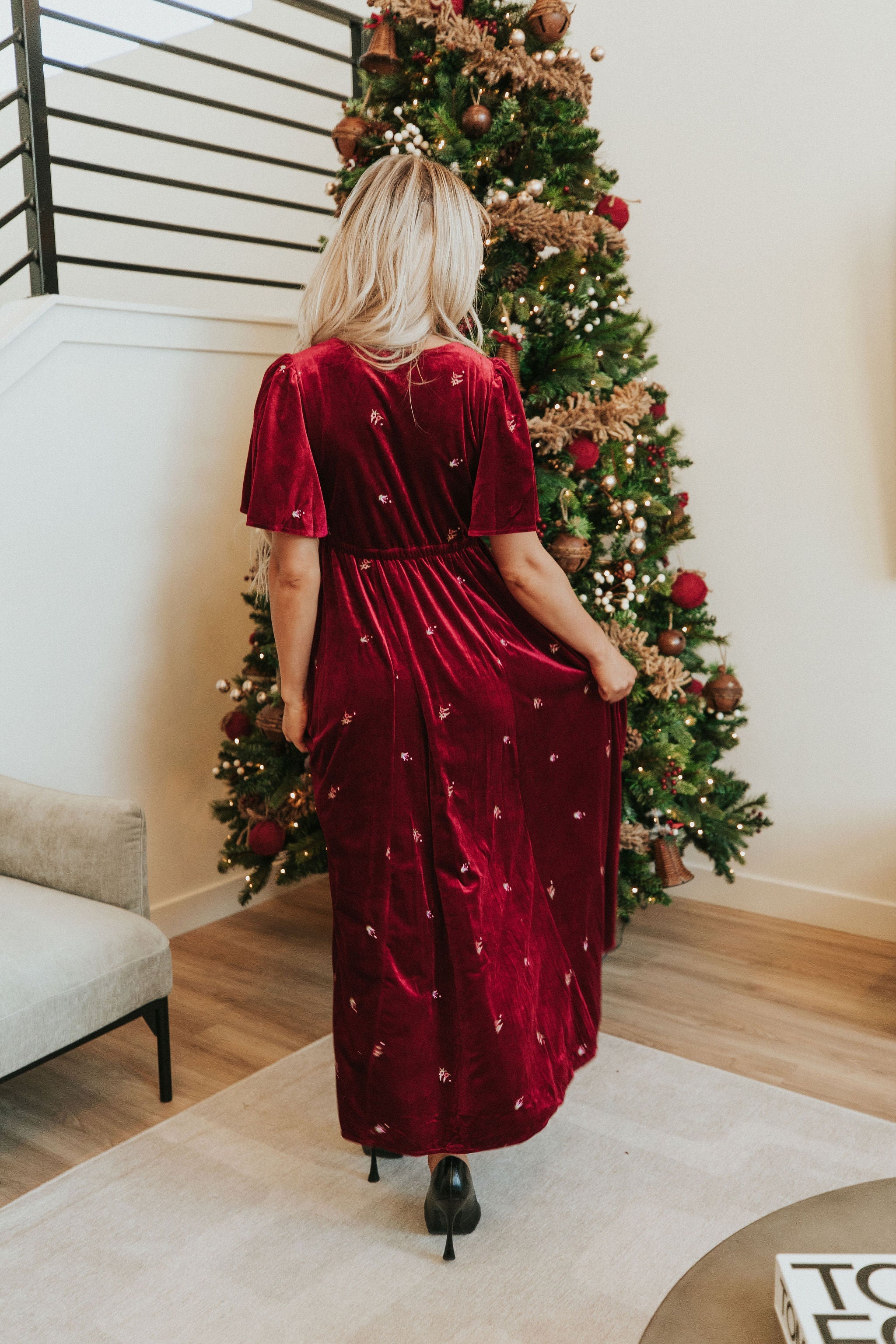 Always Turn To You Velvet Dress