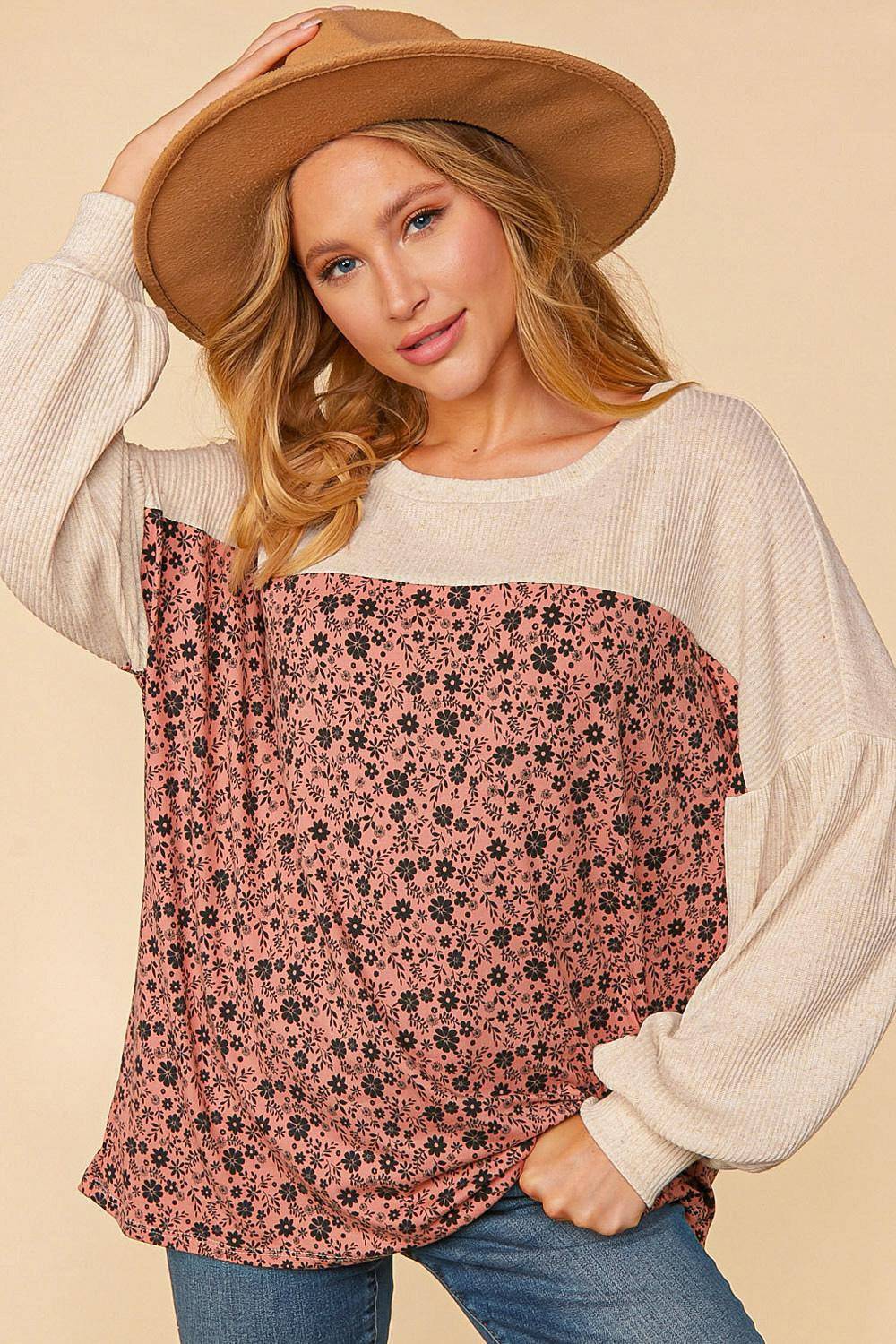 Ditzy Floral Color Block Bubble Sleeve Top-Mulberry Skies