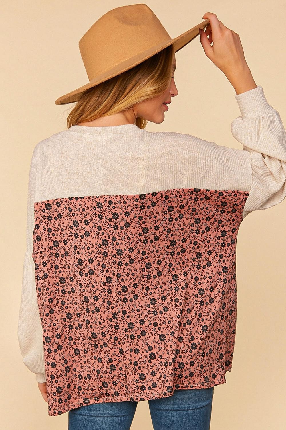 Ditzy Floral Color Block Bubble Sleeve Top-Mulberry Skies